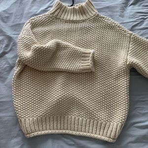 Moussy chunky knit sweater